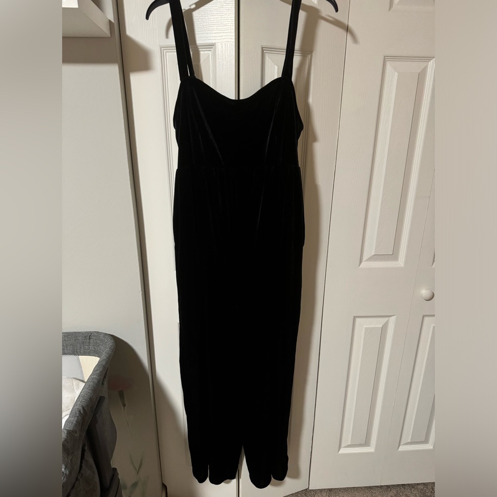 Maternity jumpsuit